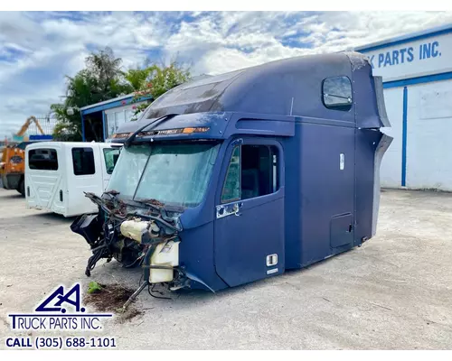 Cab FREIGHTLINER CENTURY CLASS 120 CA Truck Parts