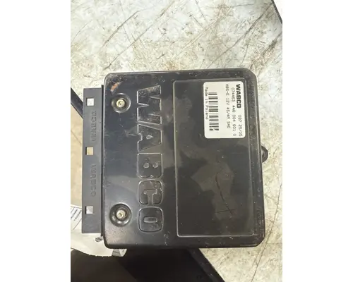 ECM (Brake & ABS) FREIGHTLINER CENTURY CLASS 120 Truck Salvage International Inc