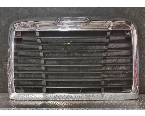 Freightliner Century Class 120 Grille