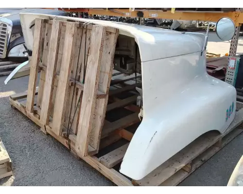 Freightliner Century Class 120 Hood