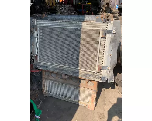 Radiator FREIGHTLINER CENTURY CLASS 120 Truck Salvage International Inc