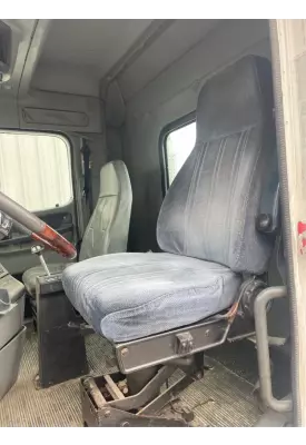 Freightliner Century Class 120 Seat, Front