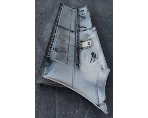 Freightliner Century Class 120 Side Fairing