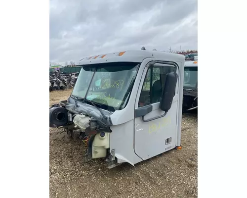 Cab FREIGHTLINER CENTURY Boots &amp; Hanks Of Ohio