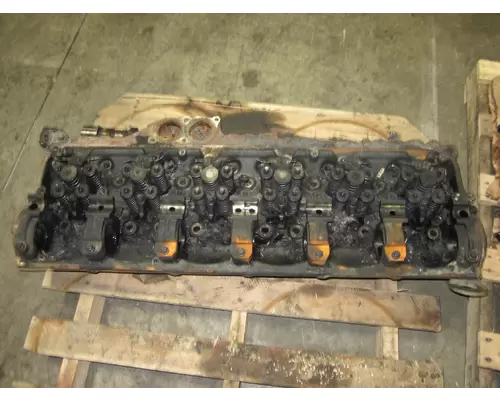 Cylinder Head FREIGHTLINER CENTURY Valley Truck - Grand Rapids