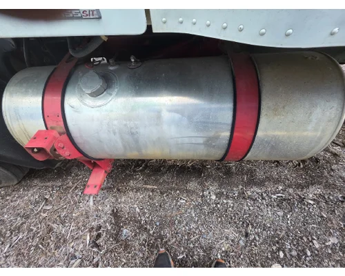 Fuel Tank Freightliner CENTURY Bobby Johnson Equipment Co., Inc.