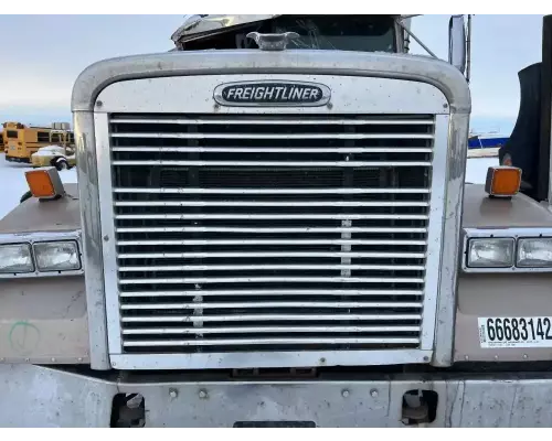 Freightliner Classic 120 Grille