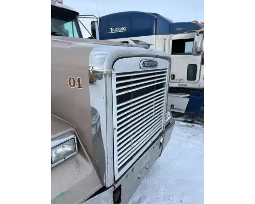 Freightliner Classic 120 Grille