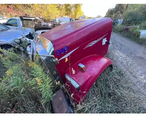 Freightliner Classic 120 Hood