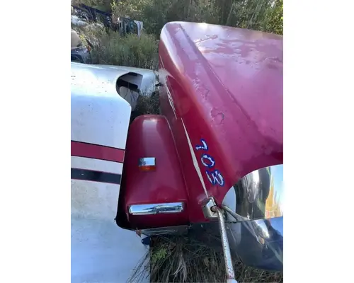 Freightliner Classic 120 Hood