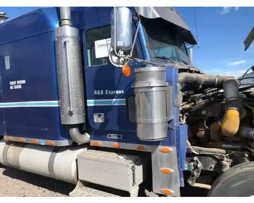 Freightliner Classic 120 Tool Box