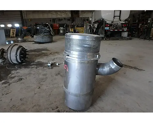 Air Cleaner FREIGHTLINER CLASSIC XL Sam's Riverside Truck Parts Inc