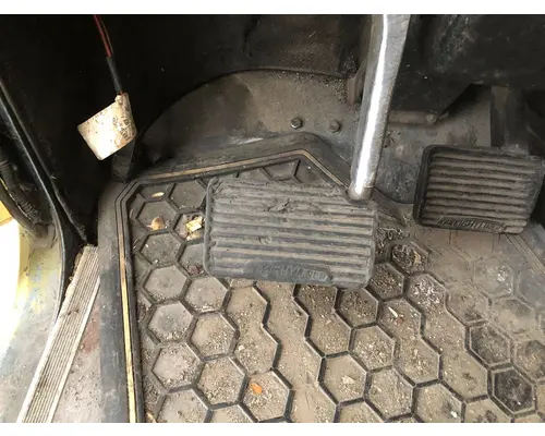 Body Parts, Misc. Freightliner CLASSIC XL Vander Haags Inc Cb