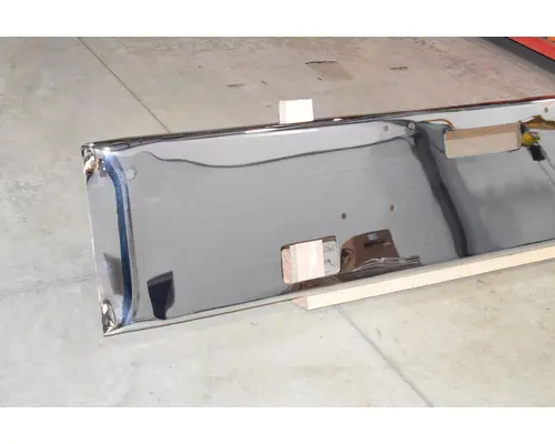 Bumper Assembly, Front FREIGHTLINER Classic XL Frontier Truck Parts