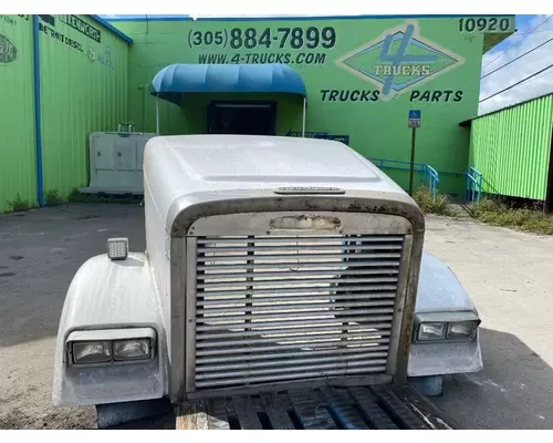 Hood FREIGHTLINER CLASSIC XL 4-trucks Enterprises LLC