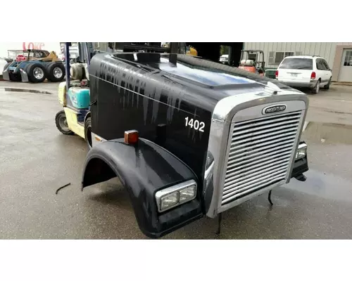 Hood FREIGHTLINER CLASSIC XL J &amp; M Truck Sales