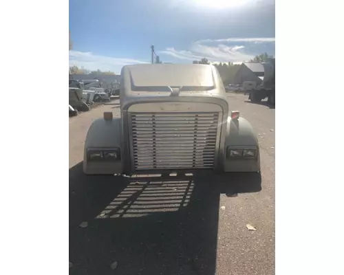 Hood FREIGHTLINER CLASSIC XL J &amp; M Truck Sales