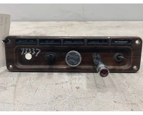 Dash / Console Switch FREIGHTLINER Classic Frontier Truck Parts