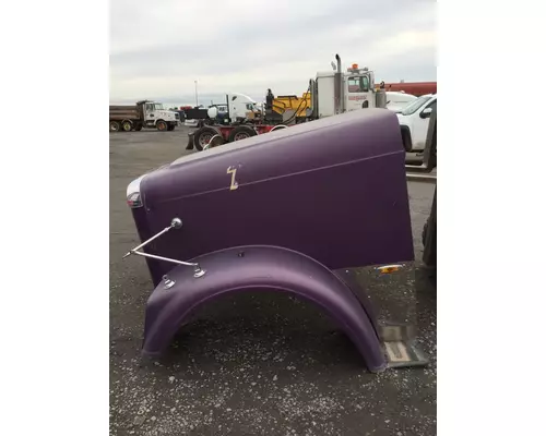 Hood FREIGHTLINER CLASSIC Hagerman Inc.
