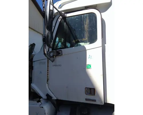 Door Assembly, Front FREIGHTLINER COLUMBIA 112 2001-2011 LKQ Thompson Motors - Wykoff