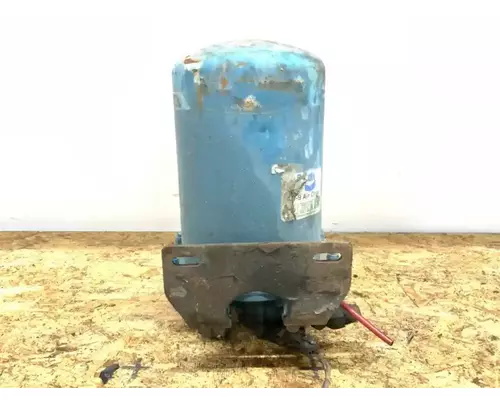 Freightliner Columbia 112 Air Drier