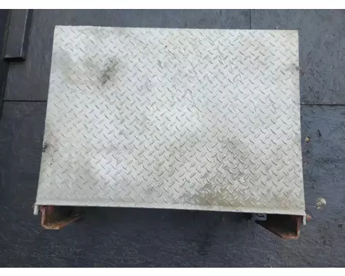 Freightliner Columbia 112 Battery Box