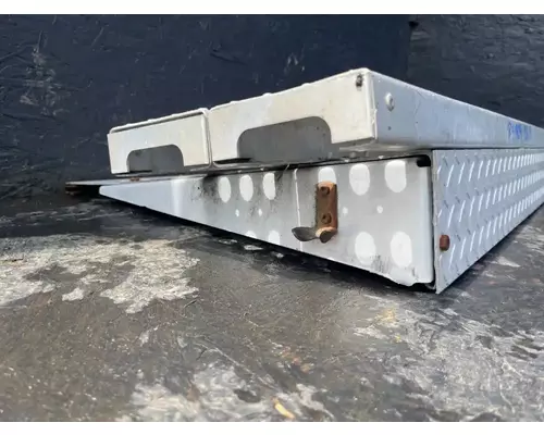 Freightliner Columbia 112 Battery Box