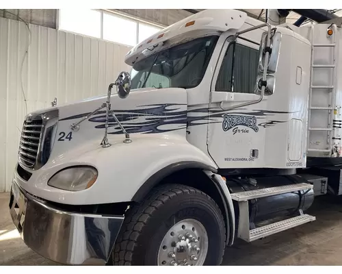 Cab Freightliner COLUMBIA 112 Vander Haags Inc WM