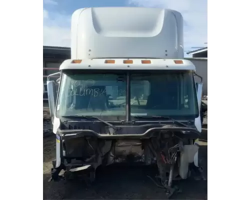 Freightliner Columbia 112 Cab