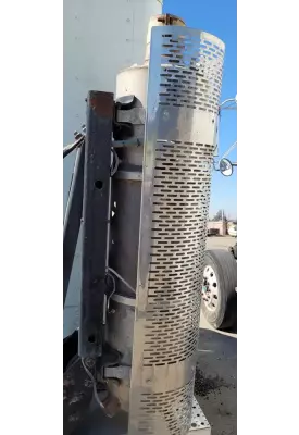 Freightliner Columbia 112 DPF (Diesel Particulate Filter)