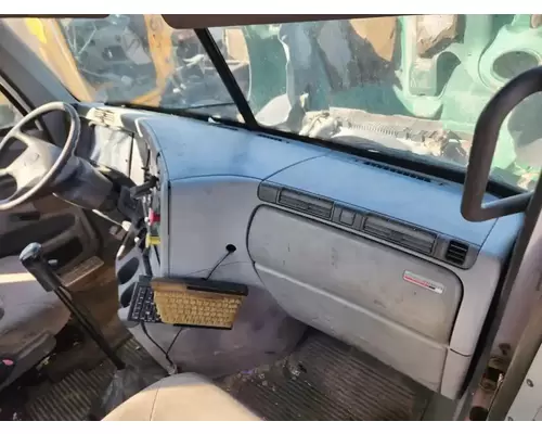Freightliner Columbia 112 Dash Assembly