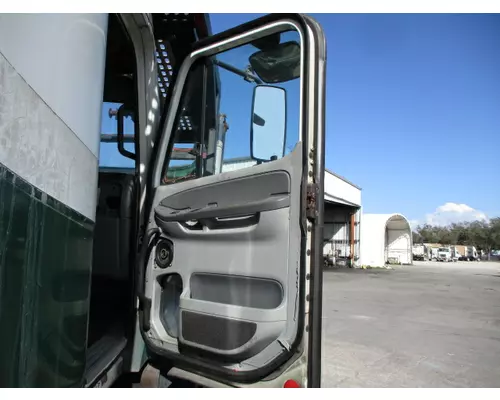 Door Assembly, Front FREIGHTLINER COLUMBIA 112 LKQ Heavy Truck - Tampa