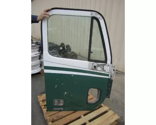 Door Assembly, Front FREIGHTLINER COLUMBIA 112 LKQ Heavy Truck Maryland