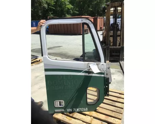 Door Assembly, Front FREIGHTLINER COLUMBIA 112 LKQ Heavy Truck Maryland