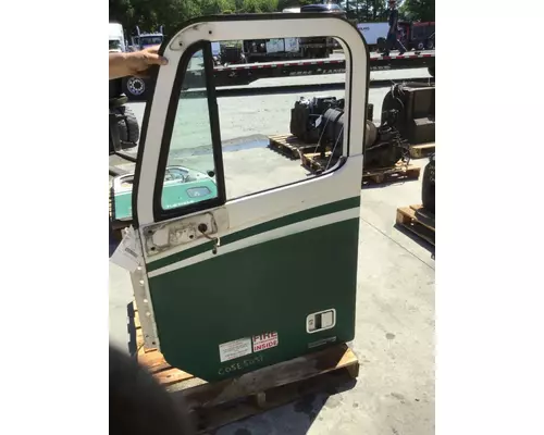 Door Assembly, Front FREIGHTLINER COLUMBIA 112 LKQ Heavy Truck Maryland