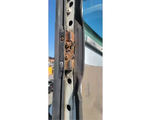 Freightliner Columbia 112 Door Assembly, Front