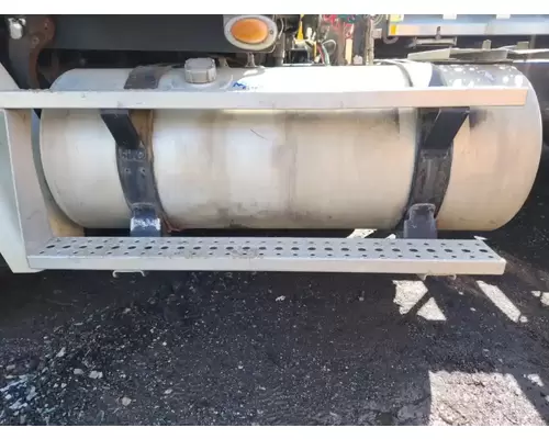 Freightliner Columbia 112 Fuel Tank