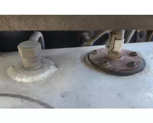 Freightliner Columbia 112 Fuel Tank