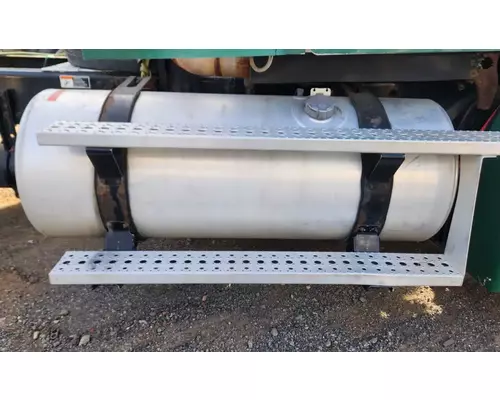 Freightliner Columbia 112 Fuel Tank