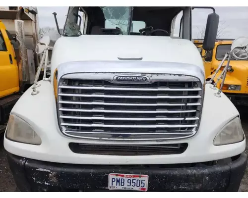 Freightliner Columbia 112 Hood