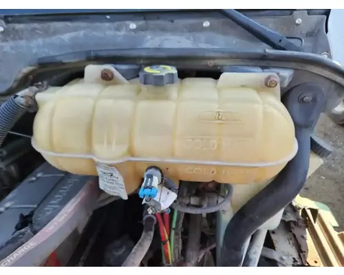 Freightliner Columbia 112 Radiator Overflow Bottle