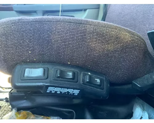 Freightliner Columbia 112 Seat, Front