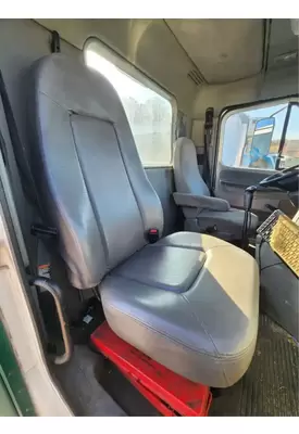 Freightliner Columbia 112 Seat, Front