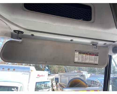 Freightliner Columbia 112 Sun Visor (External)