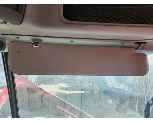 Freightliner Columbia 112 Sun Visor (External)