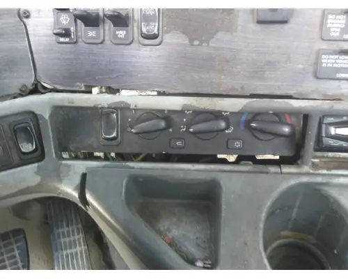 Temperature Control FREIGHTLINER COLUMBIA 112 LKQ Evans Heavy Truck Parts