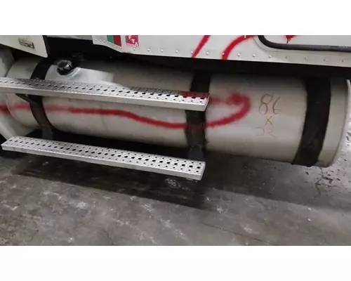 Fuel Tank FREIGHTLINER COLUMBIA 120 2001-2015 LKQ Western Truck Parts