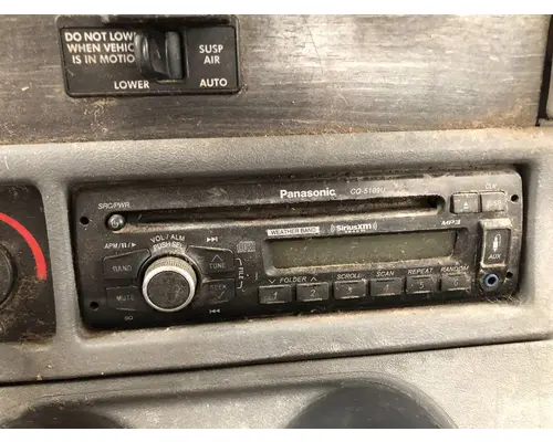 Radio Freightliner COLUMBIA 120 Vander Haags Inc Cb
