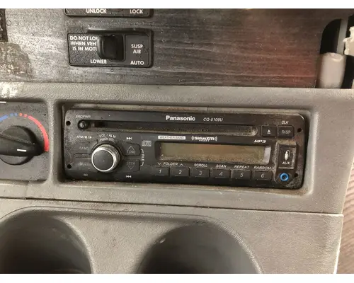 Radio Freightliner COLUMBIA 120 Vander Haags Inc Cb