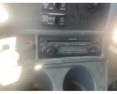 Radio Freightliner COLUMBIA 120 Vander Haags Inc KC